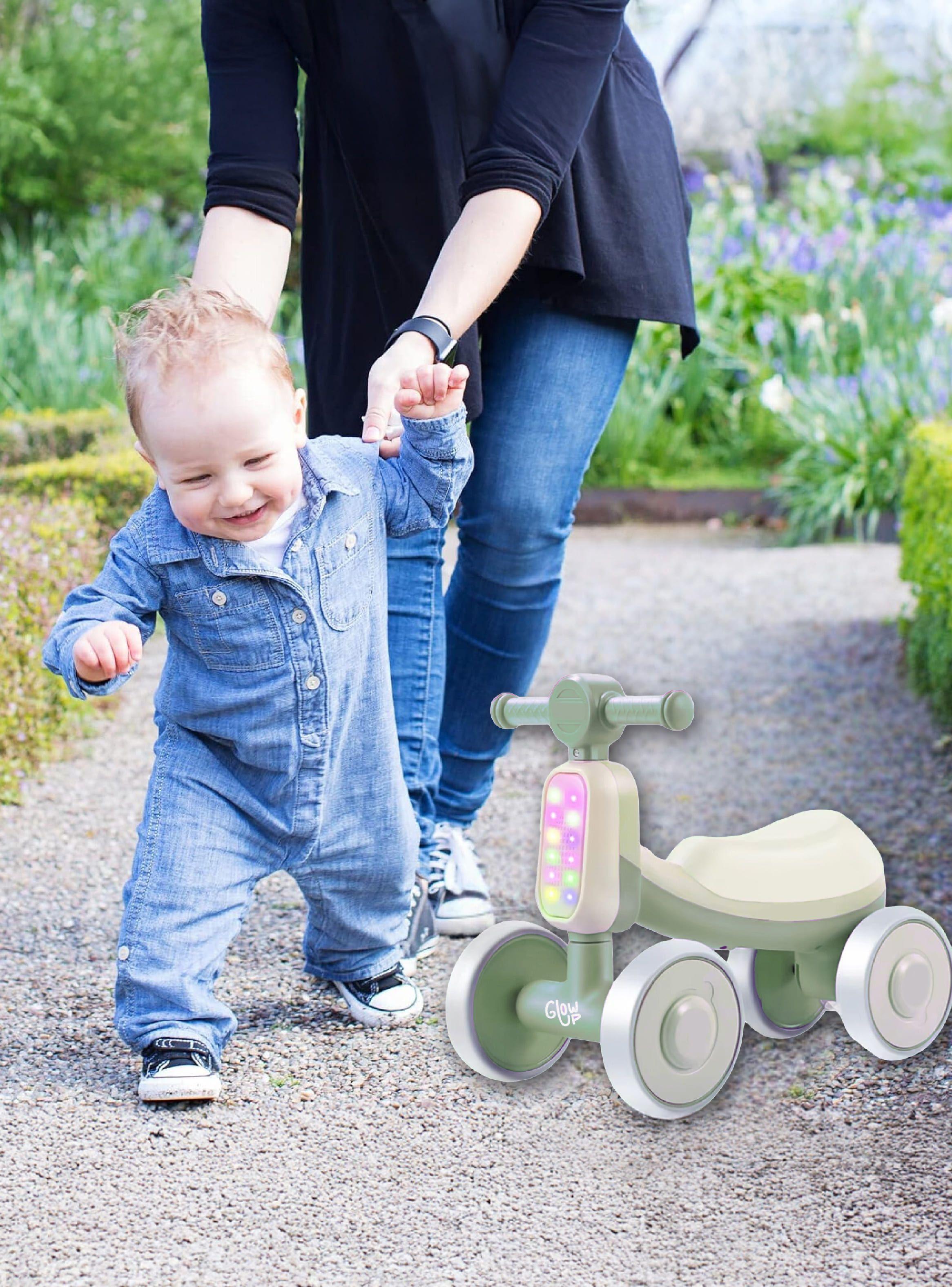 Triciclo Infantil con Luz y Sonido Bambi Verde GlowUp-5