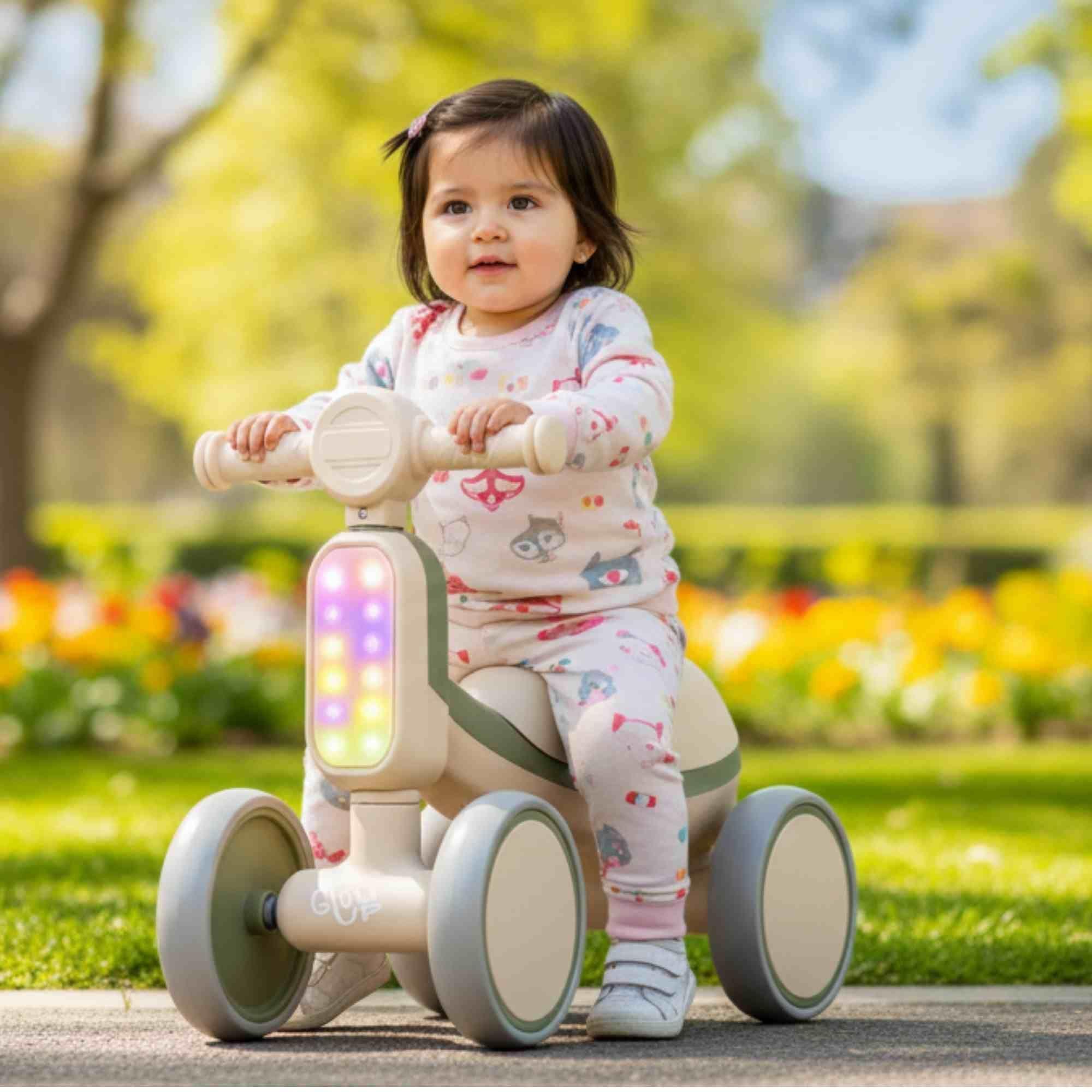 Triciclo Infantil con Luz y Sonido Bambi Verde GlowUp-6