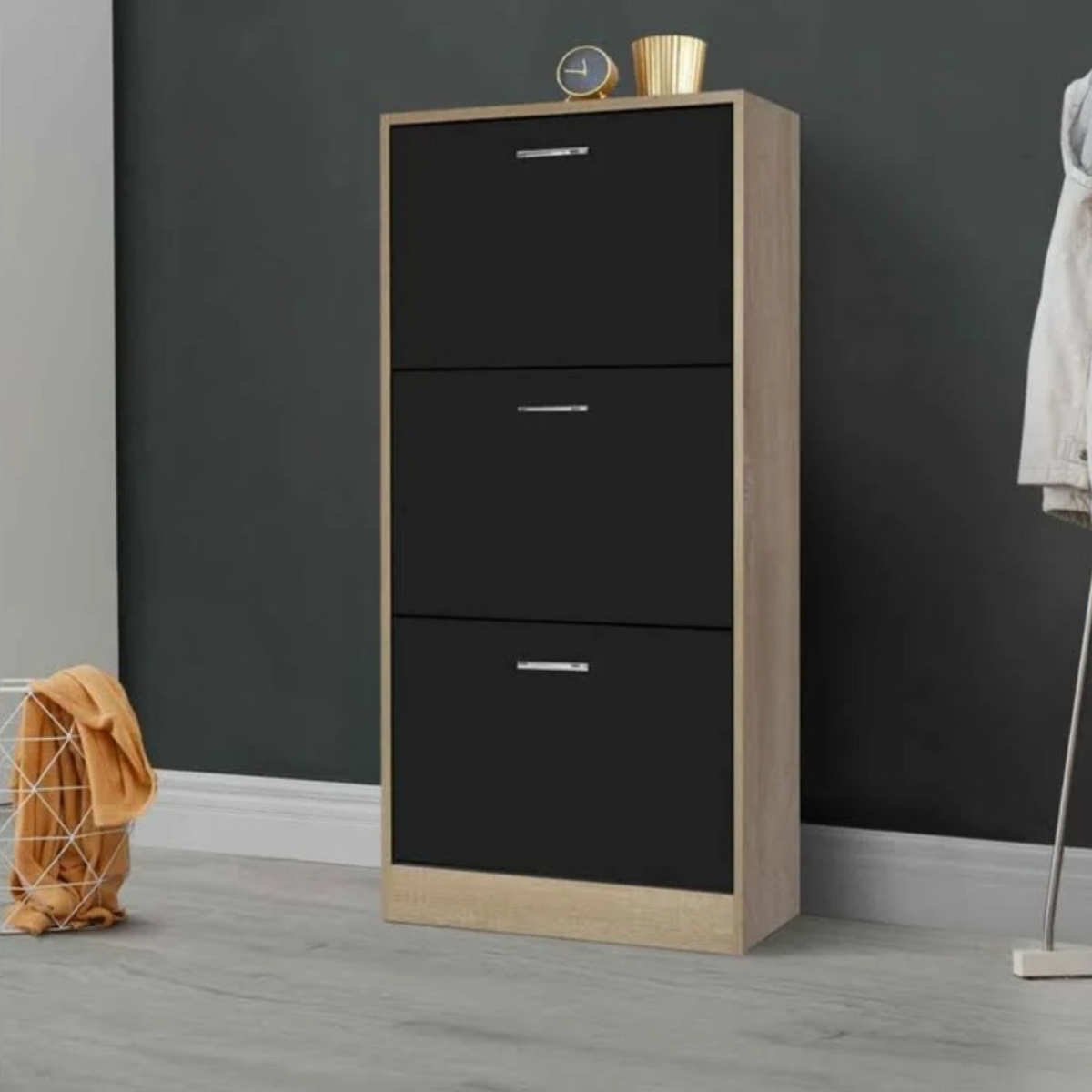 zapatero Velux organizador 3 puertas color marron con negro-5