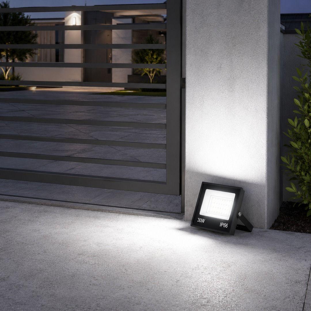 Foco Proyector De Área LED 30W 6000K Atlas IP66 IK08-6