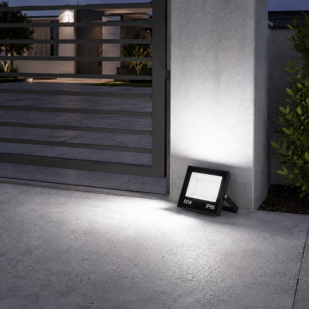 Foco Proyector De Área LED 50W 6000K Atlas IP66 IK08-4