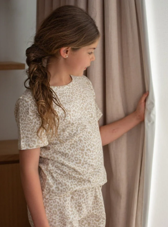Pijama corto animal print niña-2