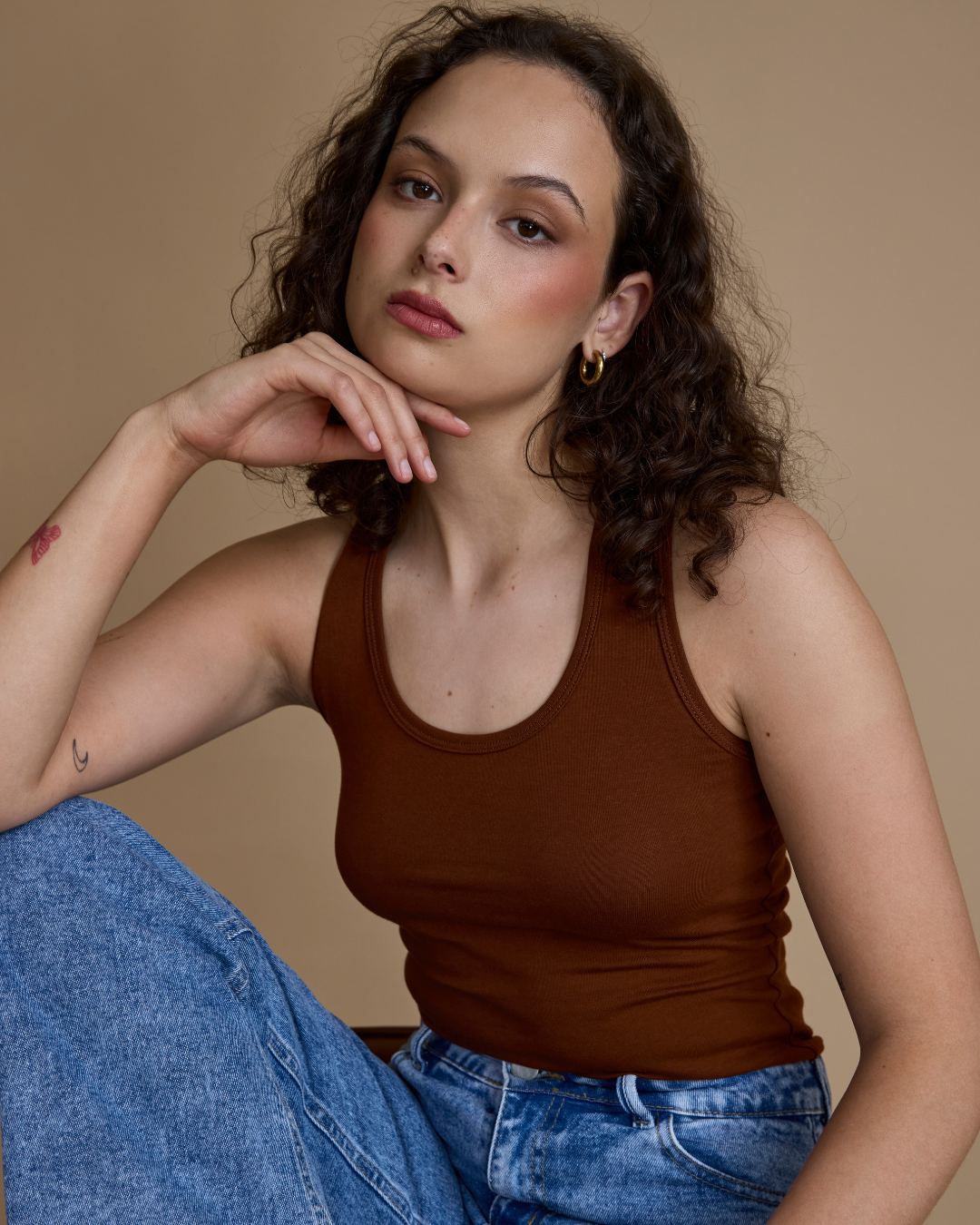 Camiseta Mila café-1