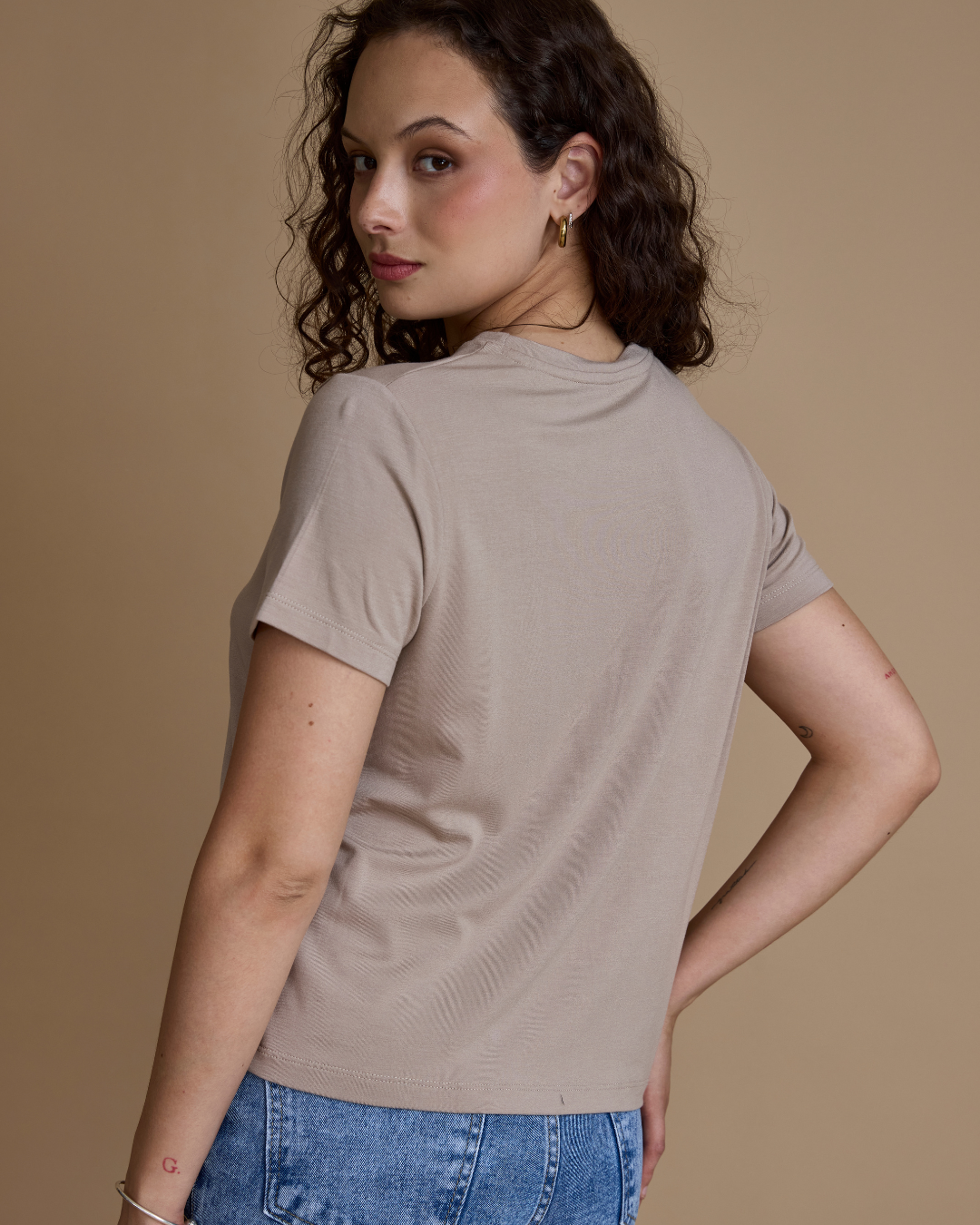Polera Mara arena-1