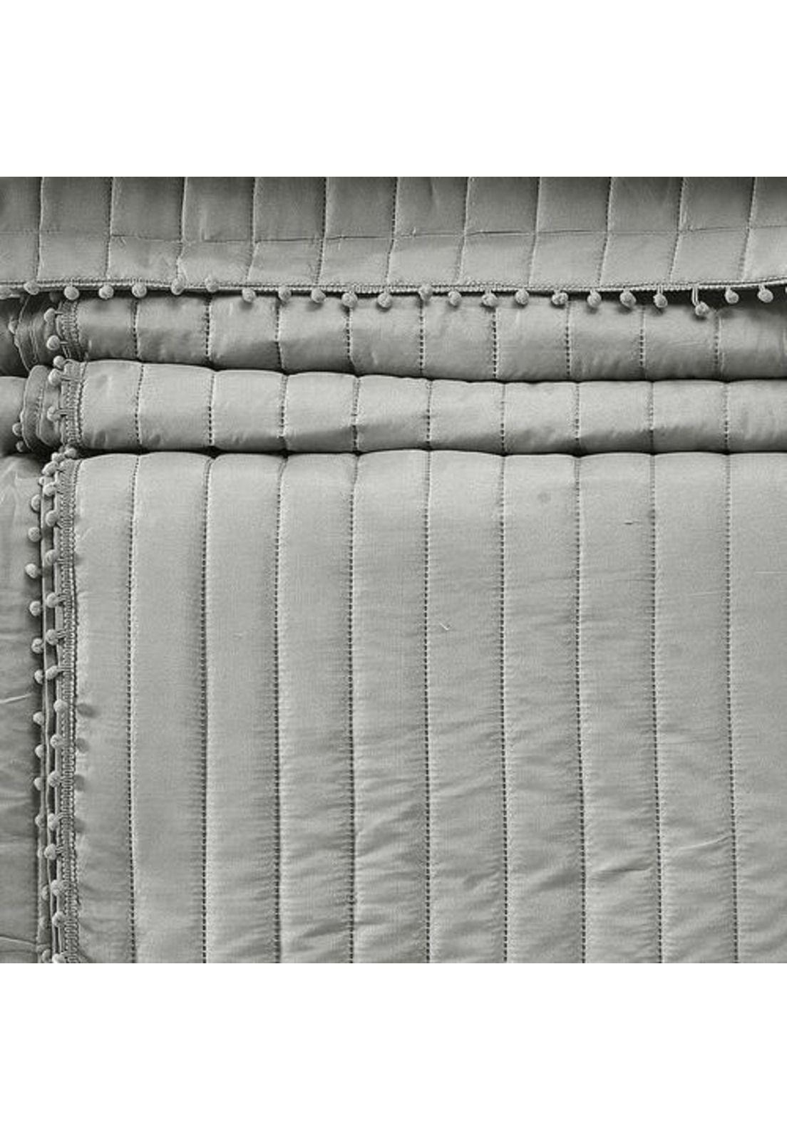QUILT ANDES POM POM GRIS KING-3