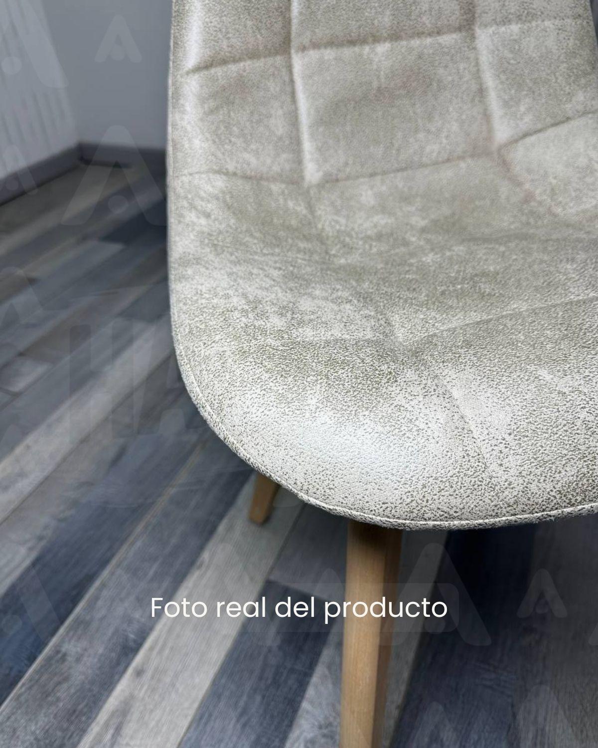 SILLA CAPITONE TAPIZADA GAMUZA ESTRUCTURA MADERA -4