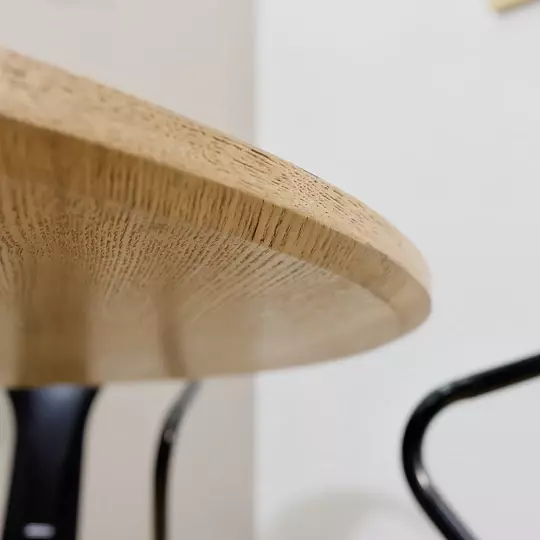 MESA CON PATAS TIPO EAMES 80CM Y CUBIERTA DE MADERA-2