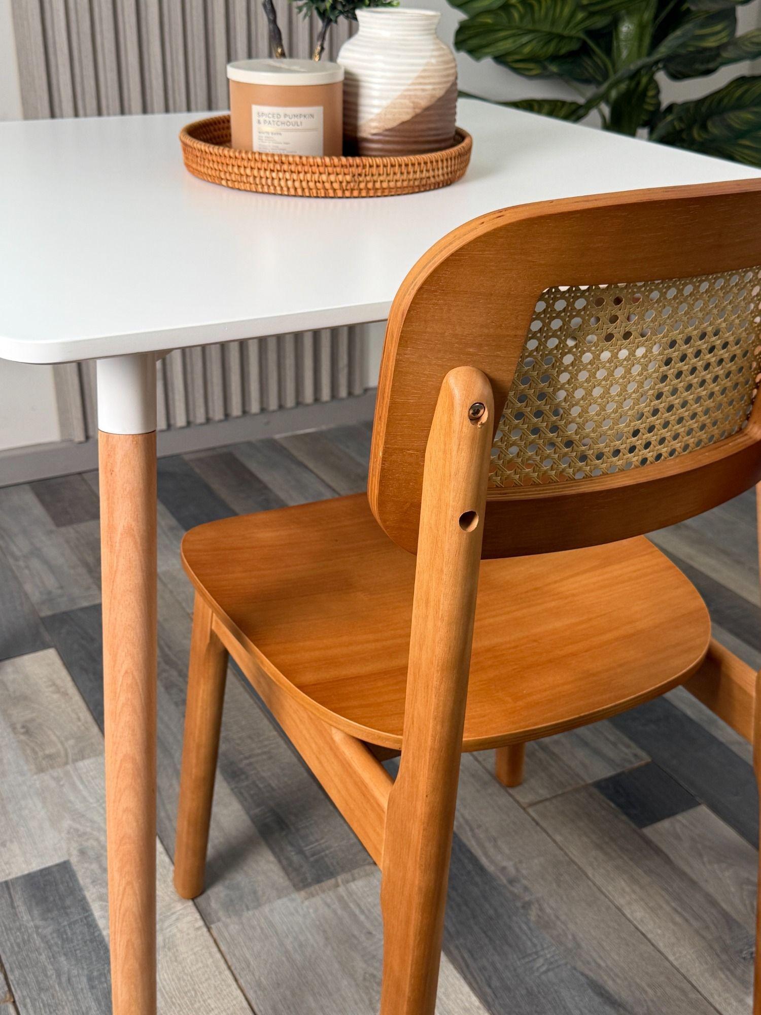 Silla de Madera con Rattan-3