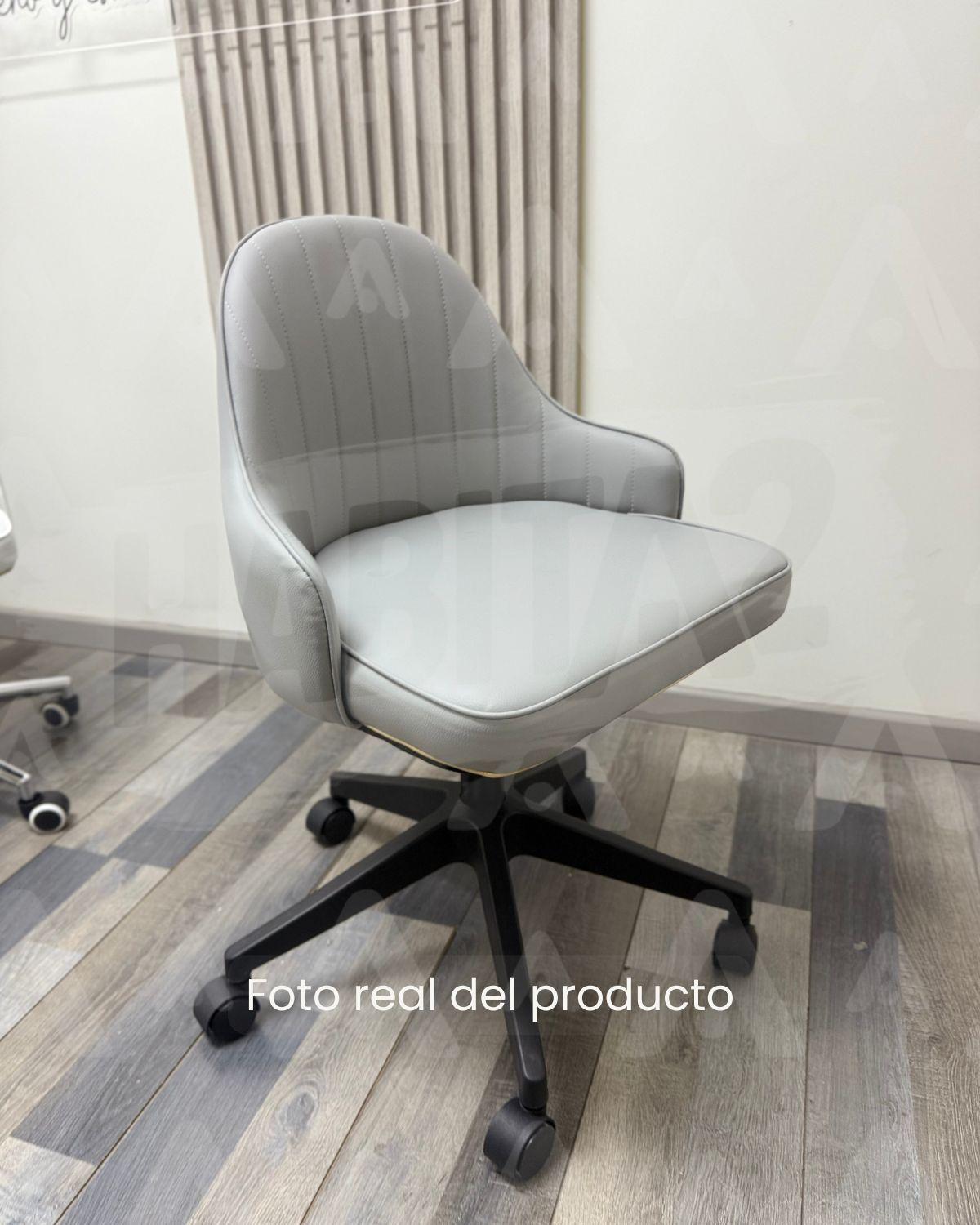 SILLA DE ESCRITORIO PERCY BLACK GIRATORIA CUERO SINTETICO - BASE NEGRA-4