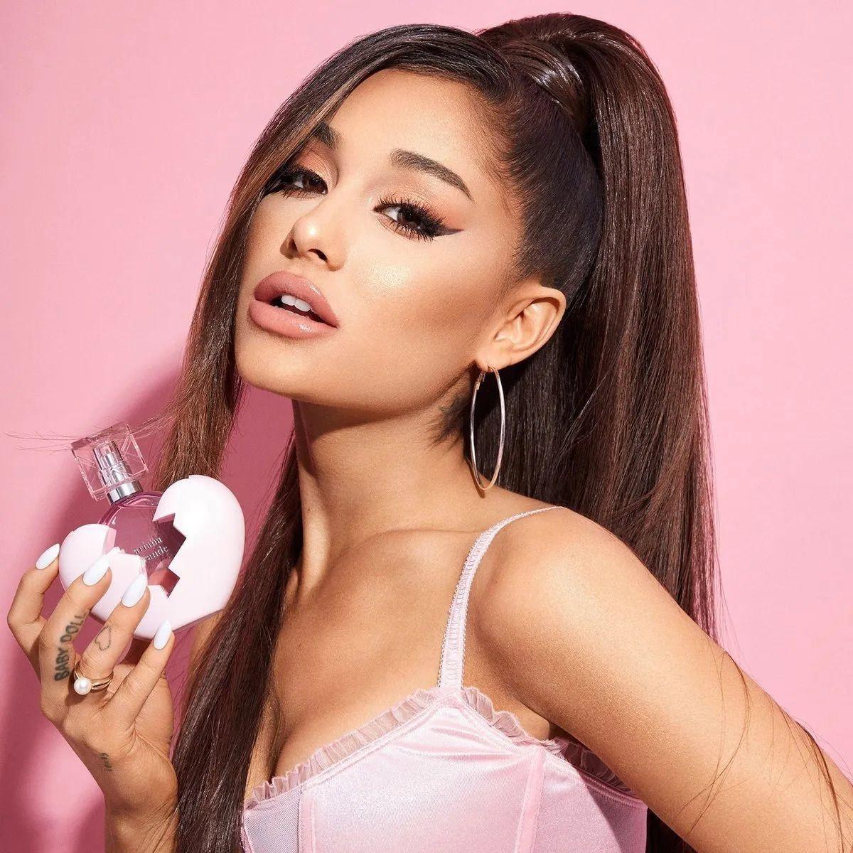 Perfume Mujer Ariana Grande Thank U Next EDP 50 ML -1
