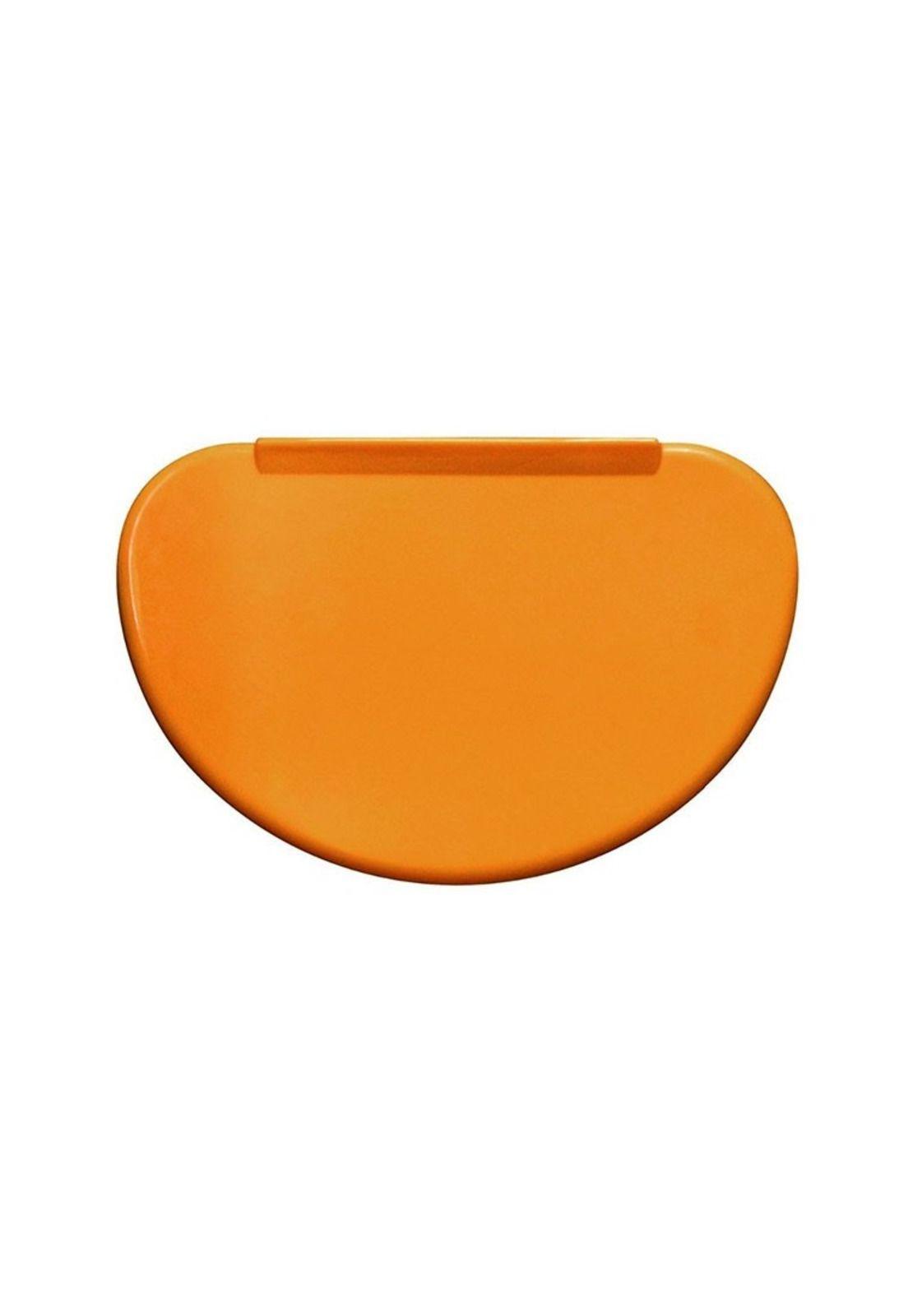 RASPADOR DE MASA PLÁSTICO CURVO 16 X 10 CM-0