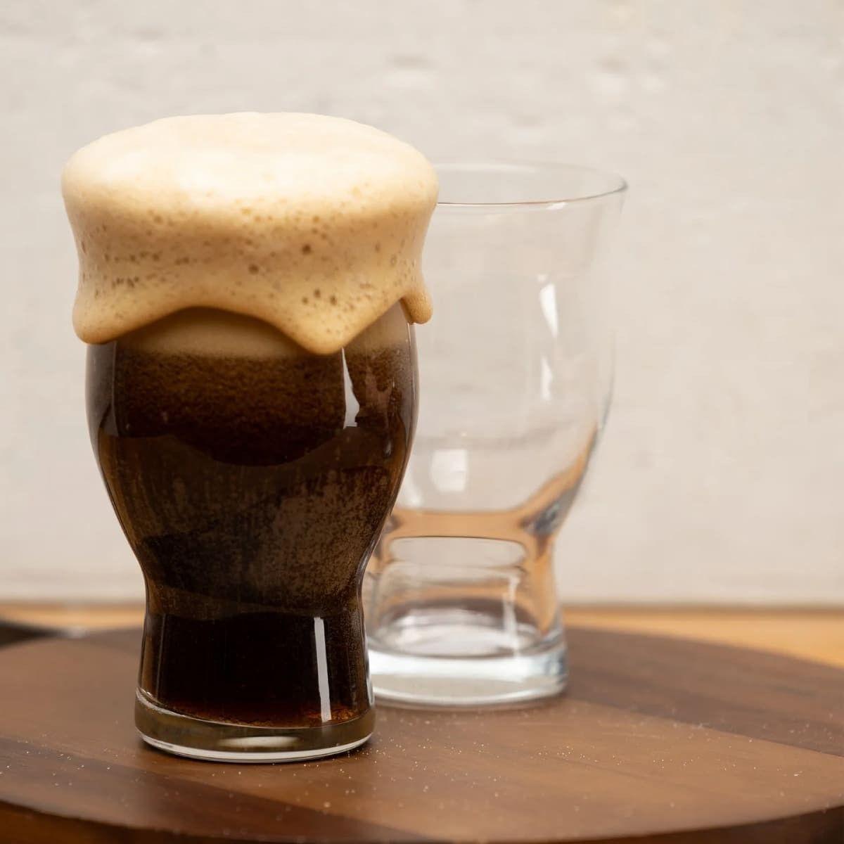 SET DE 6 VASOS CERVEZA 480 CC. LINEA REVIVAL-2