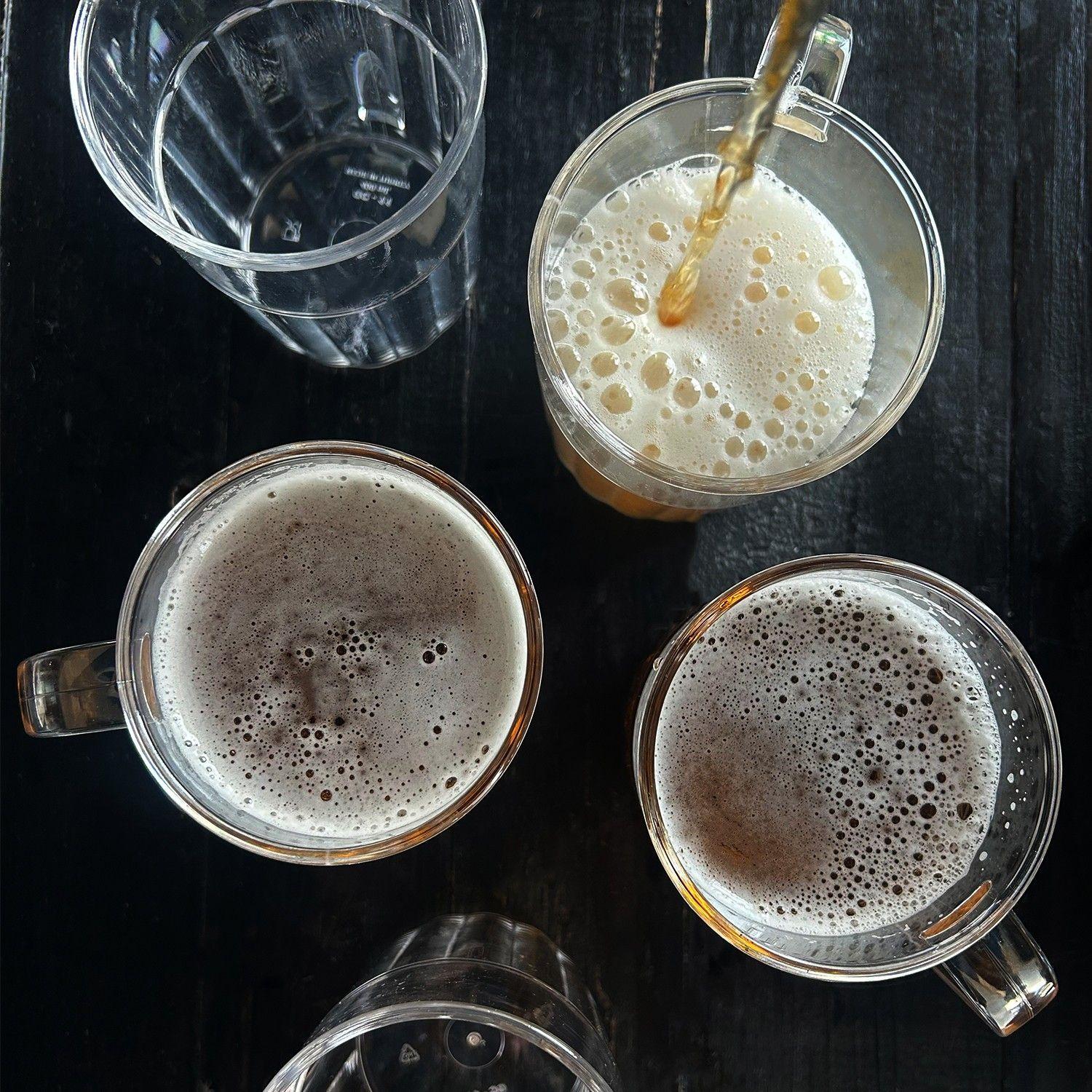 SET DE 4 MUGS CERVEZA POLICARBONATO 400 CC TRANSPARENTE-5