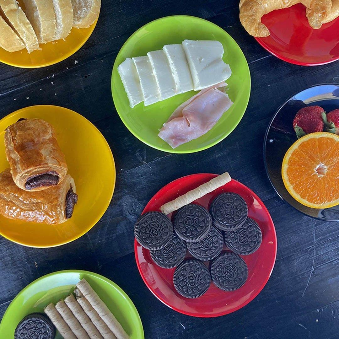 SET DE 6 PLATOS MELAMINA NEGRO 16 CM-5