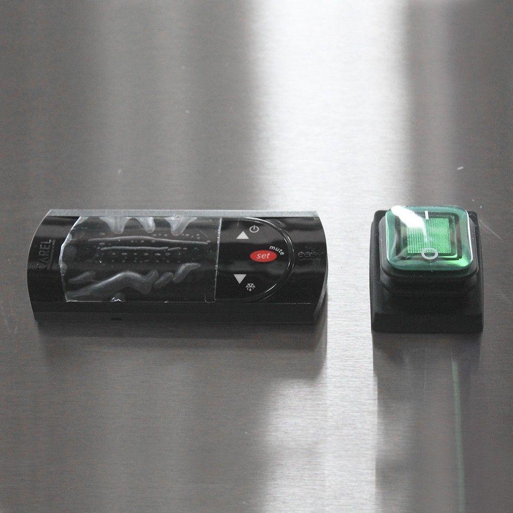 CONGELADOR 1 PUERTA 670 LTS-7