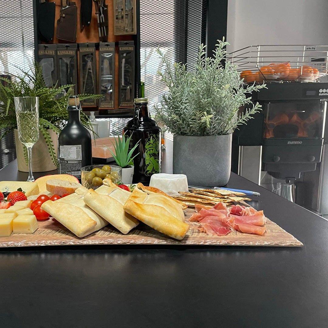 TABLA EXHIBICIÓN MELAMINA RECTANGULAR COLOR MADERA 32X53X1 CM LÍNEA SIERRA-2