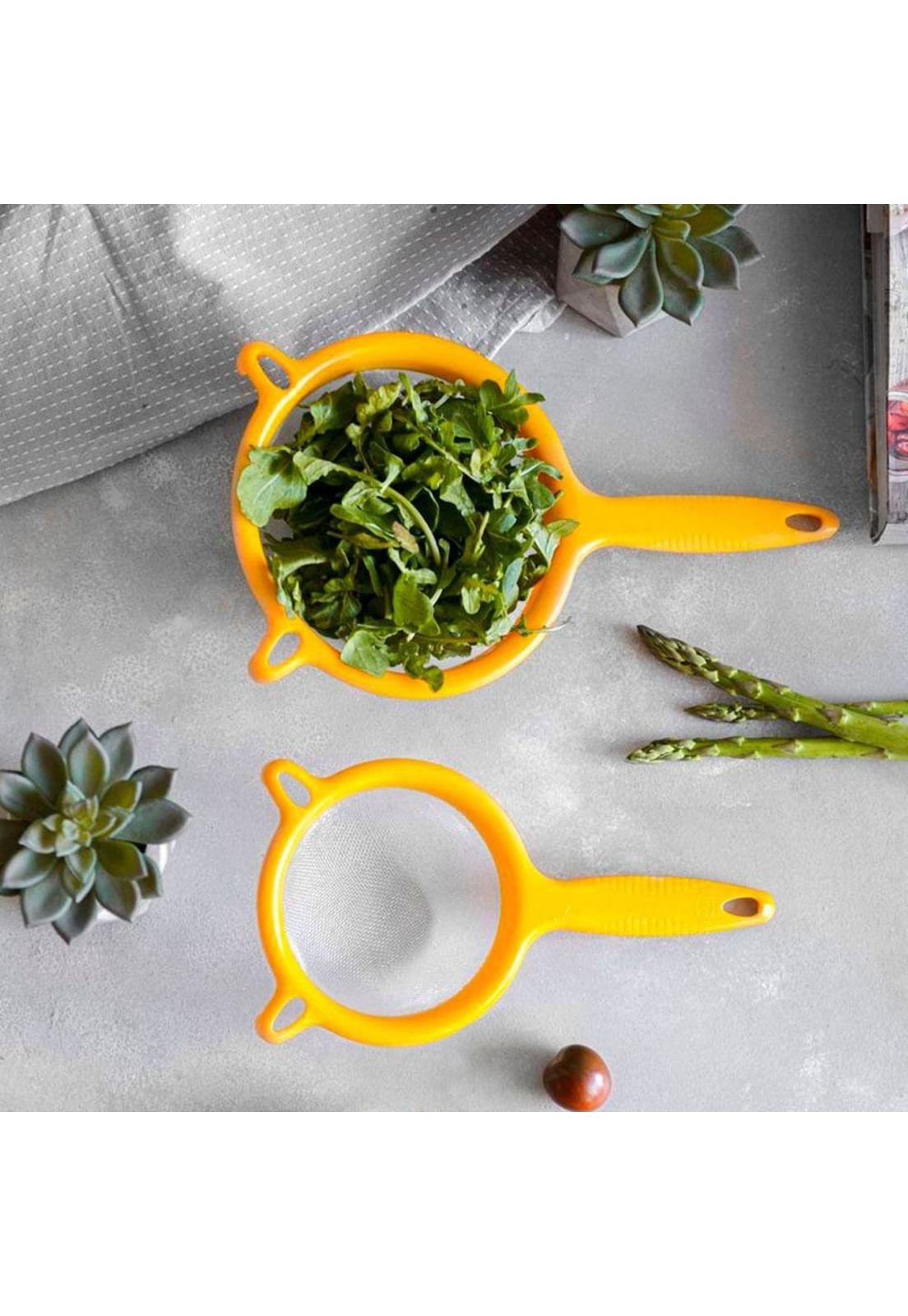 COLADOR PLÁSTICO 18 CM -CLÁSICA-1