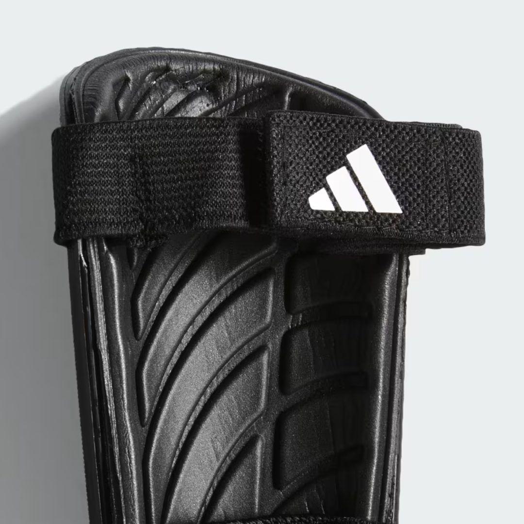 CANILLERAS ADIDAS TIRO MATCH PARA NIÑOS NEGRO/DORADO | IP39-2