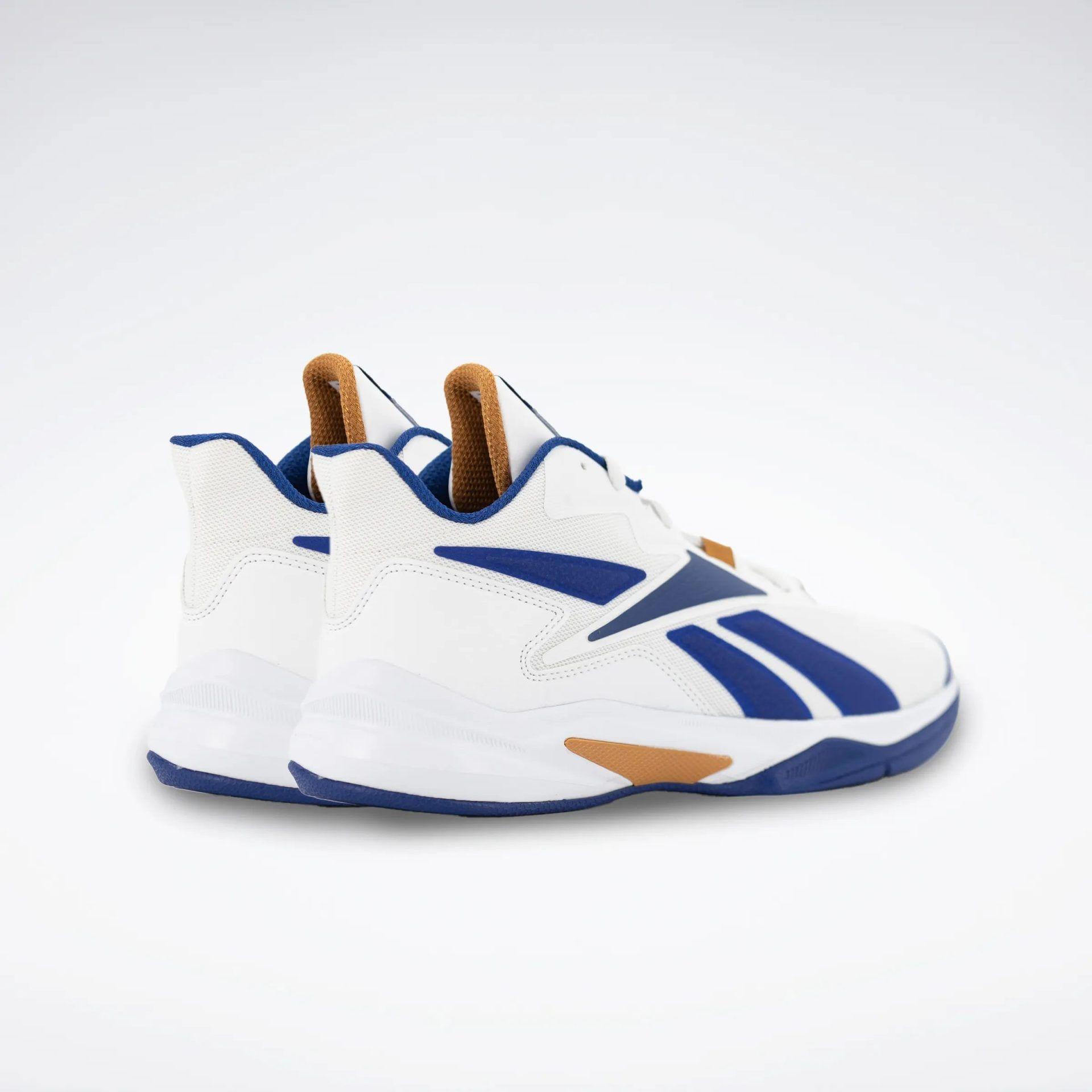 ZAPATILLAS REEBOK MORE BUCKETS 100033837-1