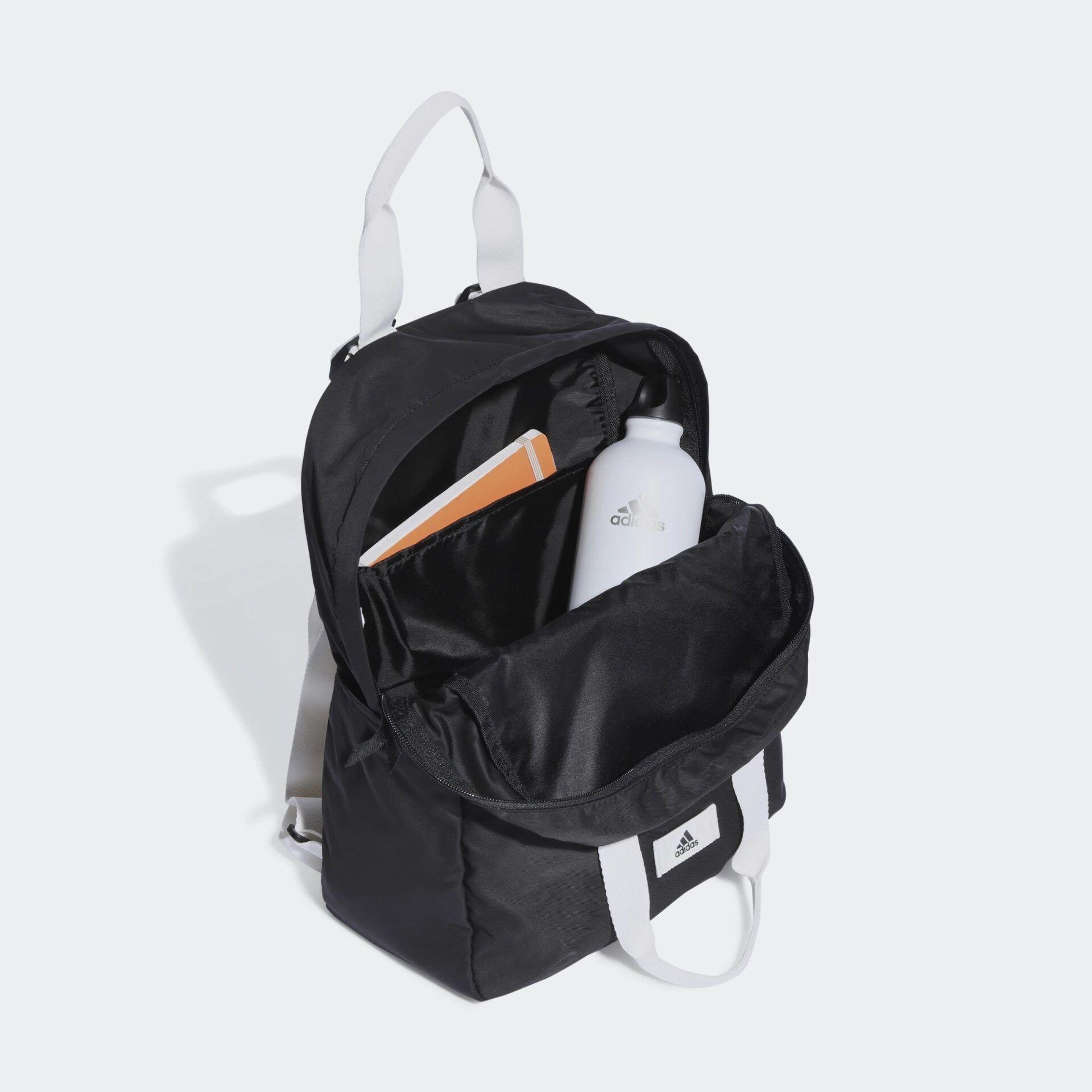 MOCHILA ADIDAS CLASSIC TWIST PEQUEÑA HT2438-2
