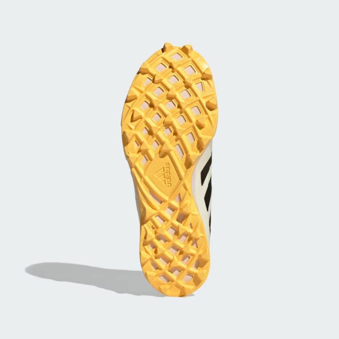 ZAPATILLAS DE HOCKEY FABELA ZONE IVORY | IG2049-2
