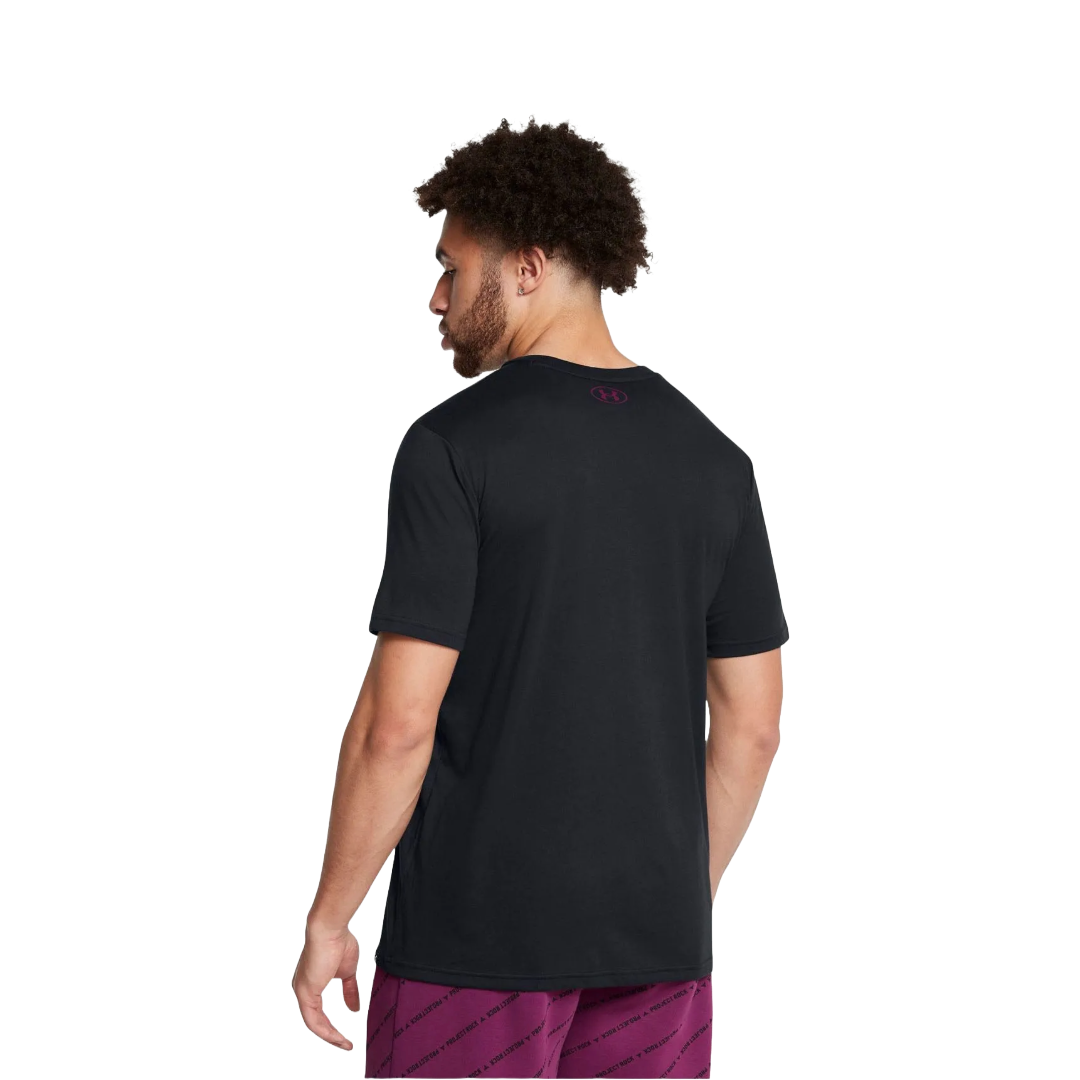 POLERA UNDER ARMOUR PROJECT ROCK PAYOFF | 1383191-003-3