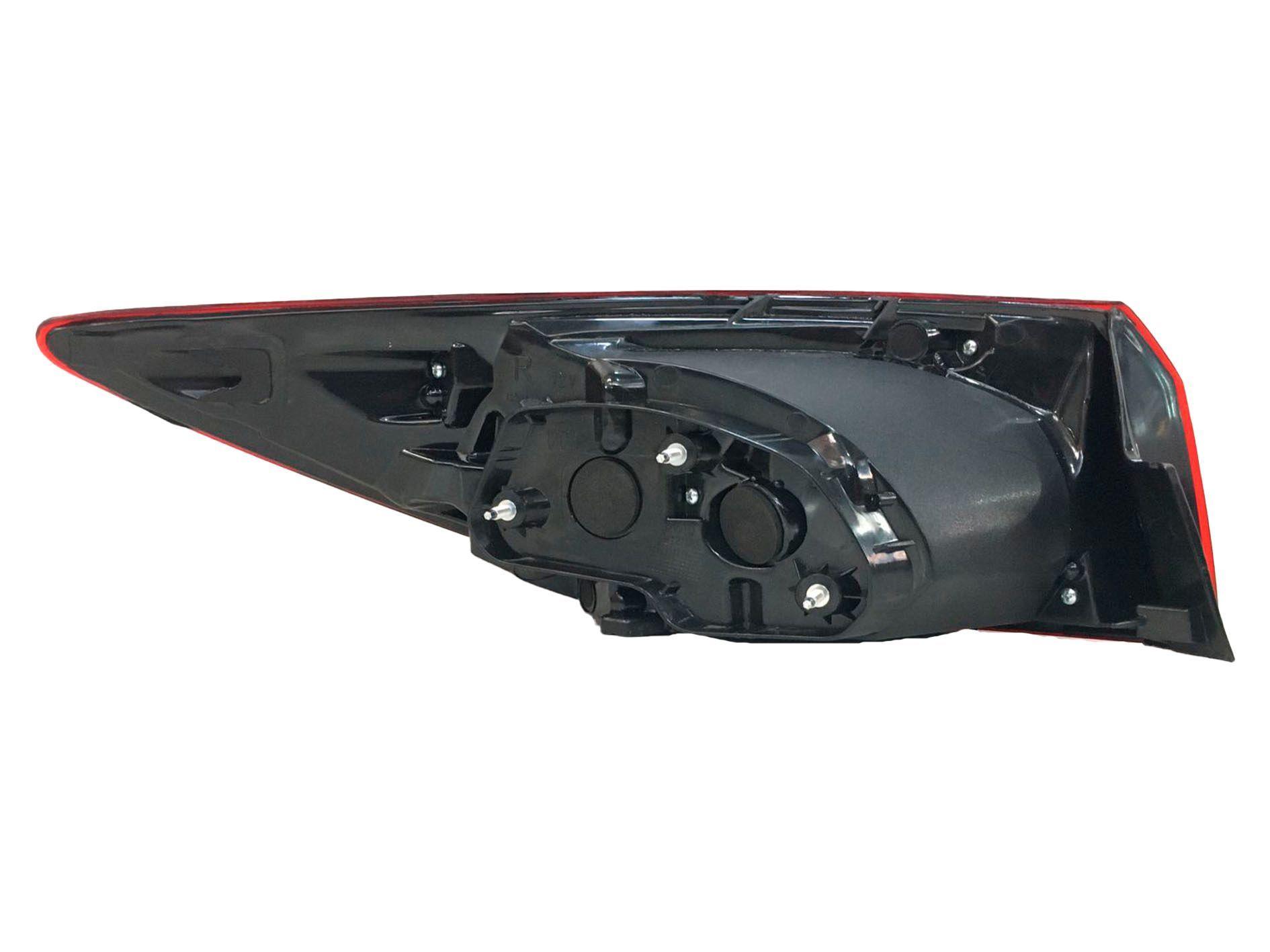 FAROL TRASERO IZQUIERDO SEDAN MAZDA 3 2015-2017-1
