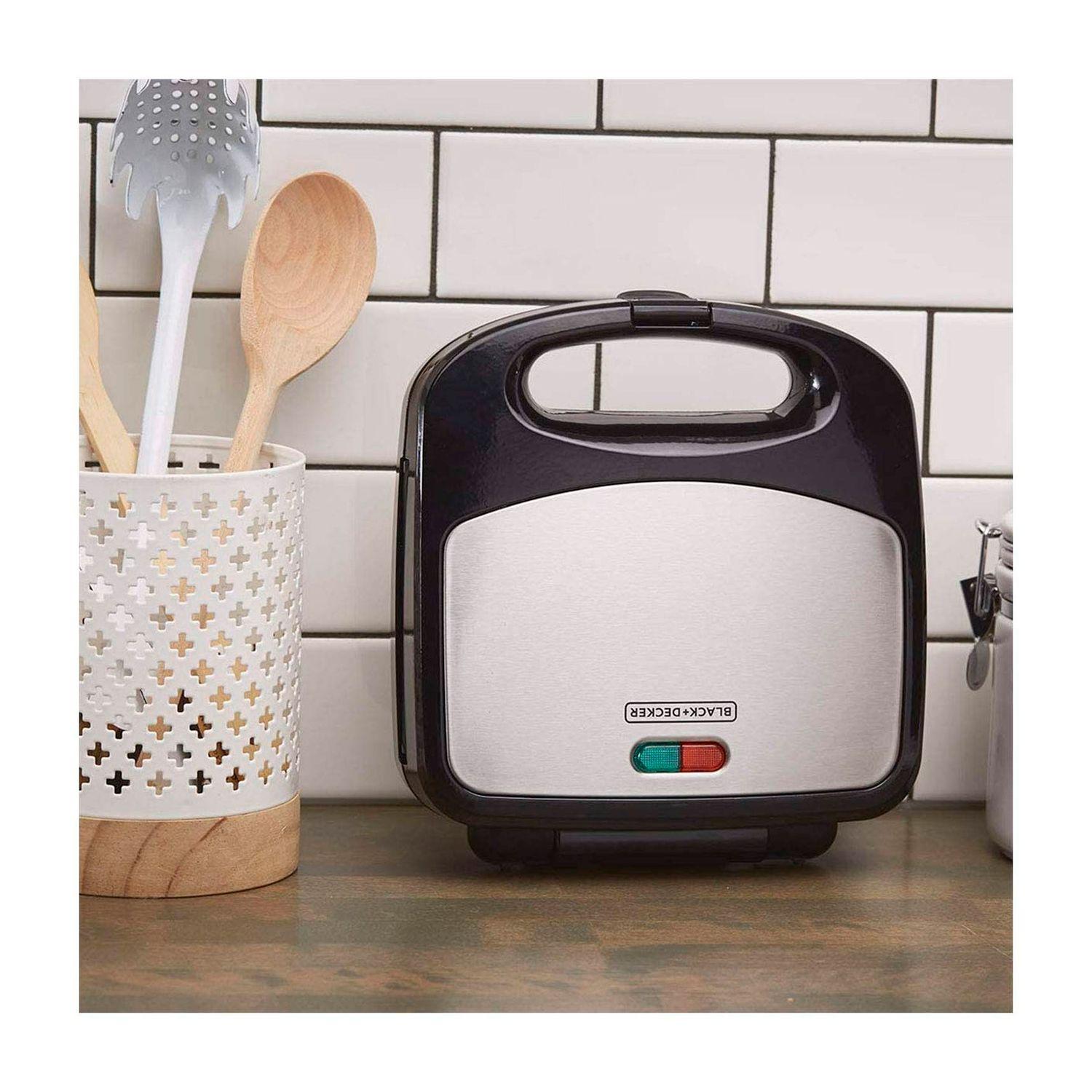 Sandwichera Black+Decker WM2000S 3en1 Waflera+Parrilla 700W-3