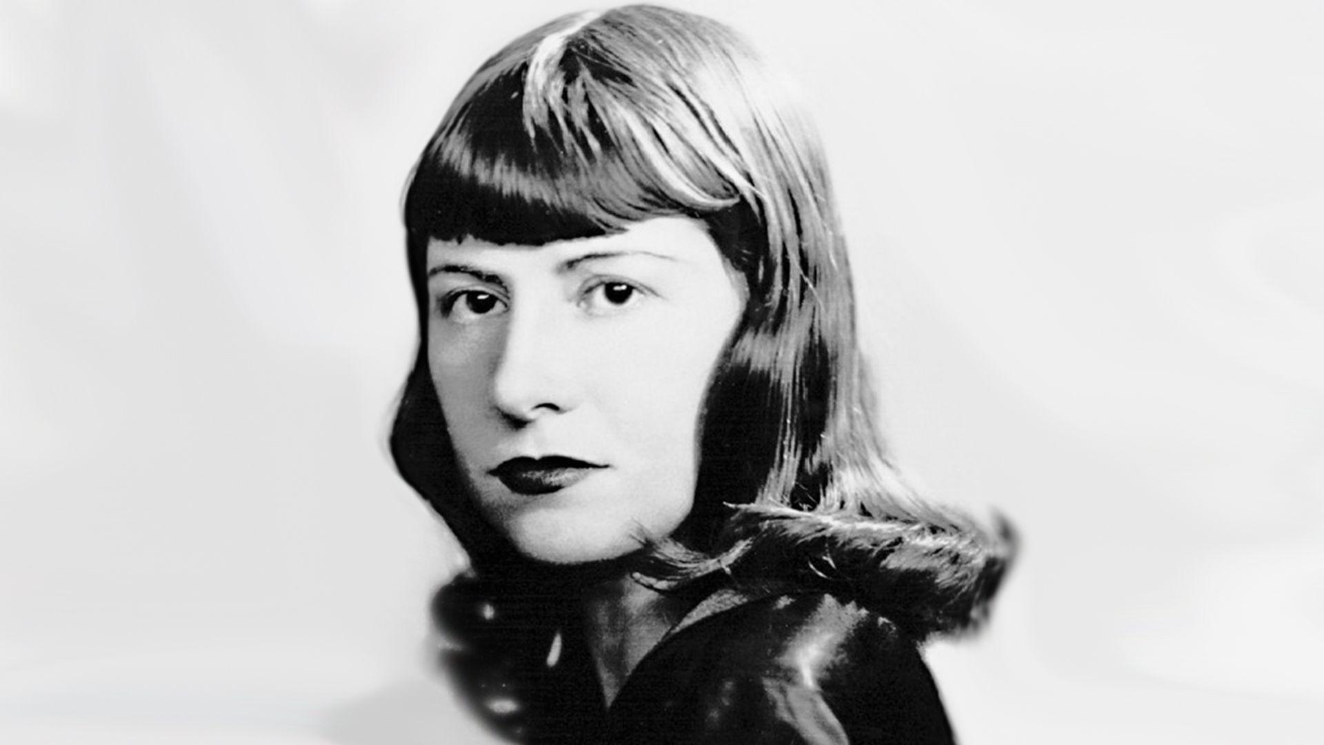 La Última Niebla - La Amortajada /883-2