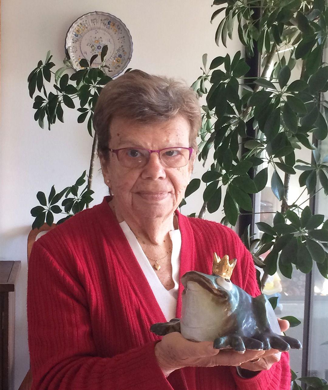 Una Manzana Con Historia | Cecilia Beuchat | Zig Zag | 990-3