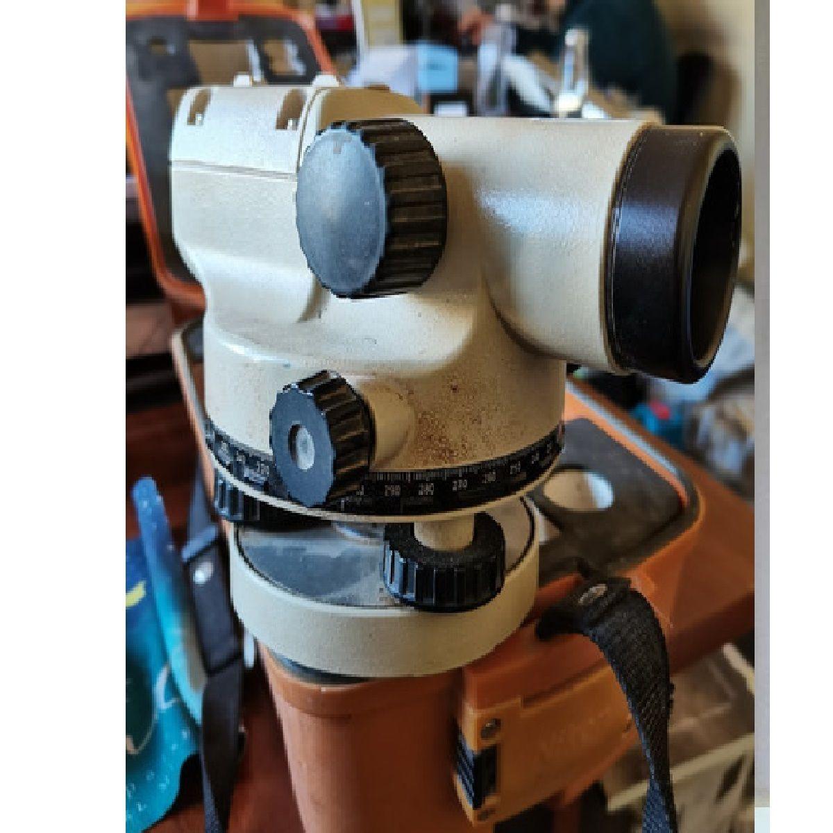 Nivel Topográfico  Nikon Ac-2s + Tripode-2