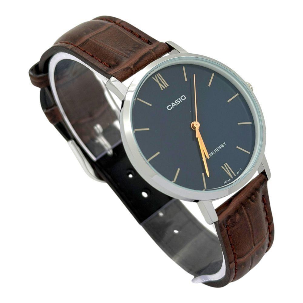 Reloj Casio Mujer Análogo LTP-VT01L-2B Cuero cafe fondo azul-3