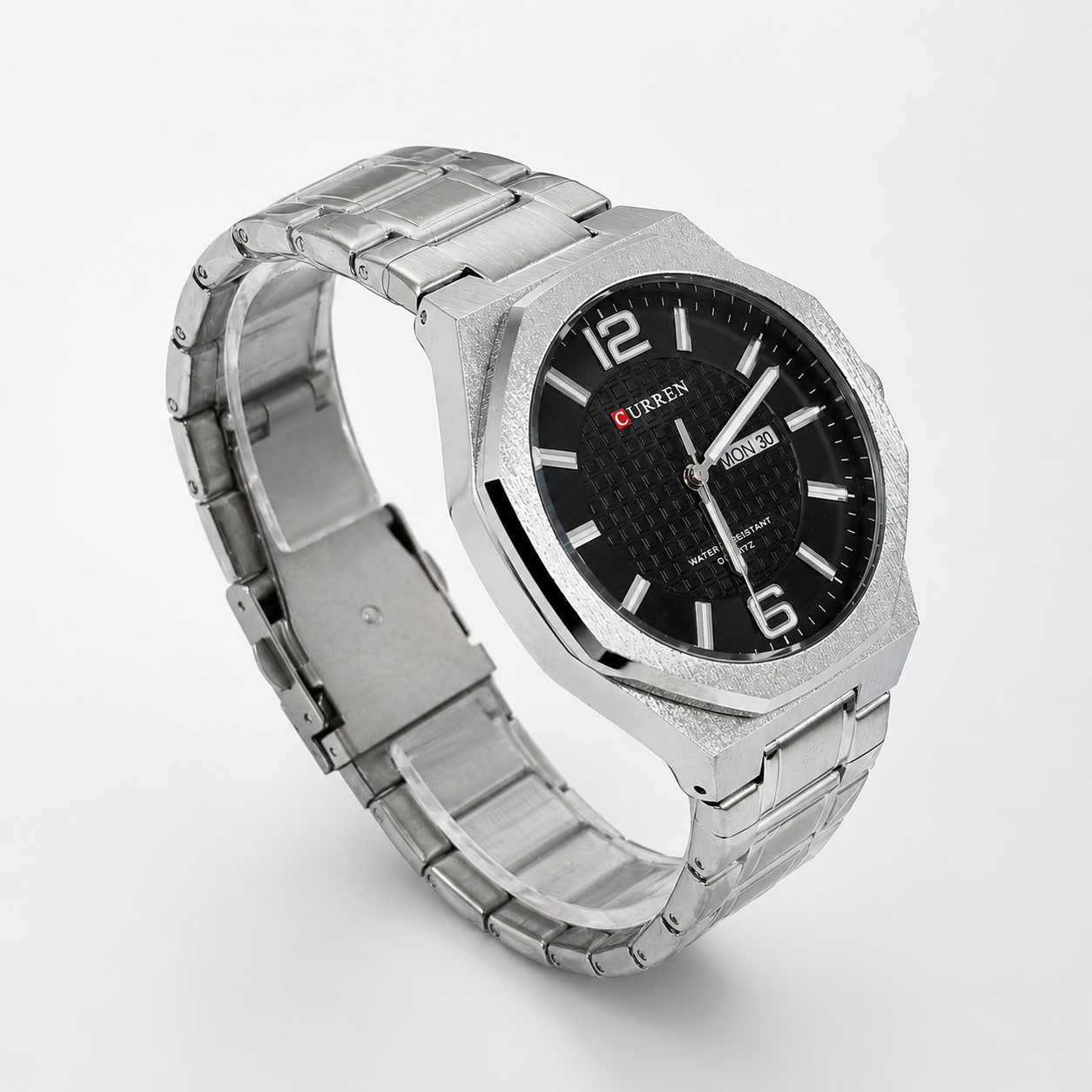 Reloj Curren para caballero 8476-1 Metal plateado con esfera negra-1