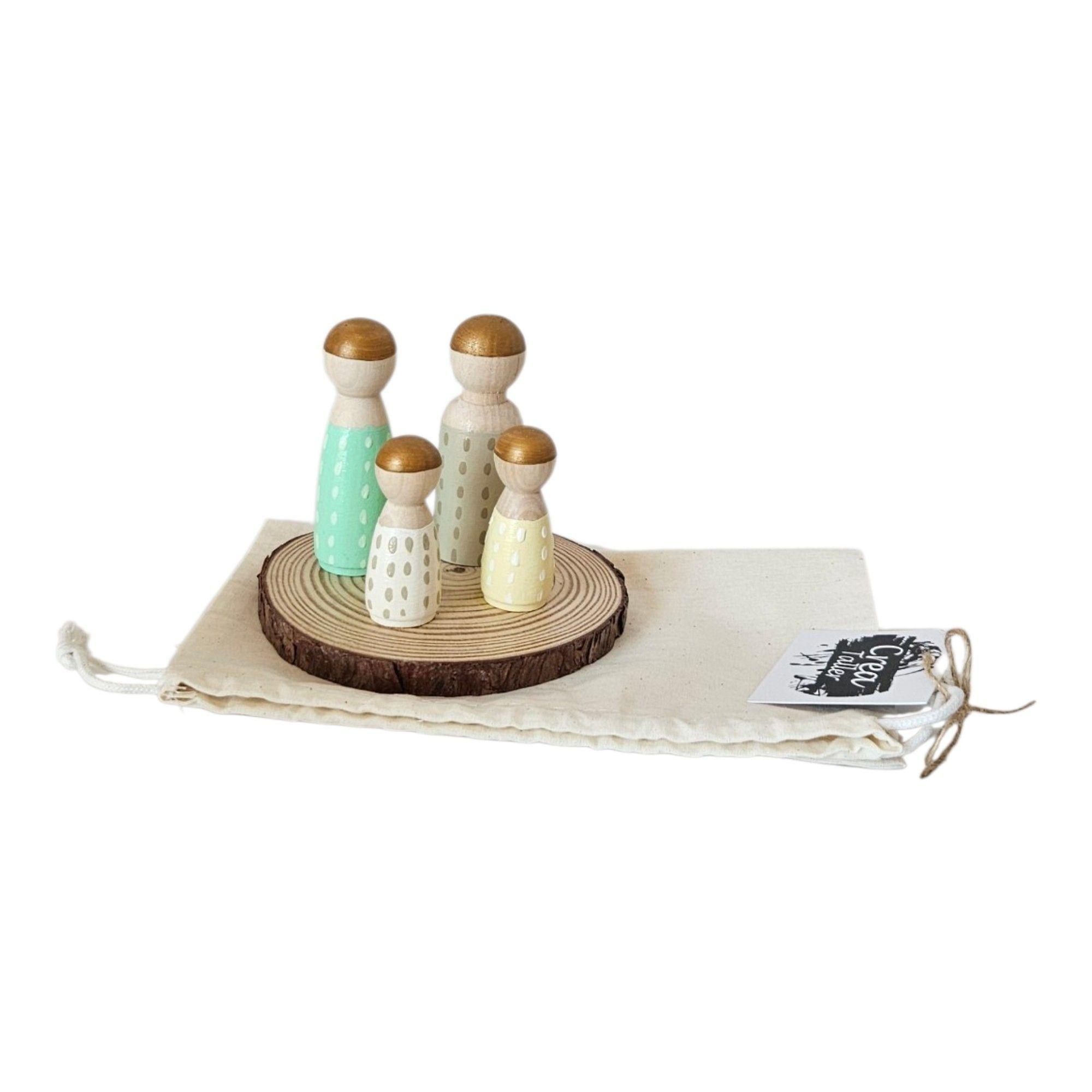 Familias de madera decorativa 4 personas-2