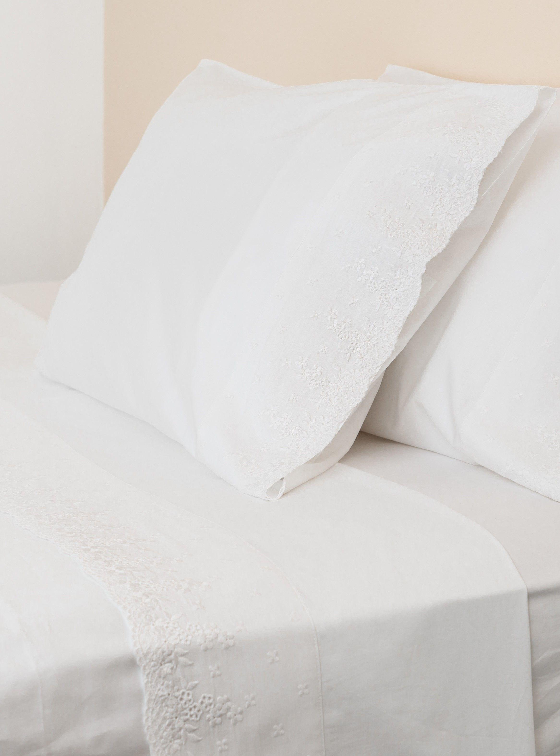 Sábana Broderié Mod Dominga 300 H.100% Algodón satinado-0