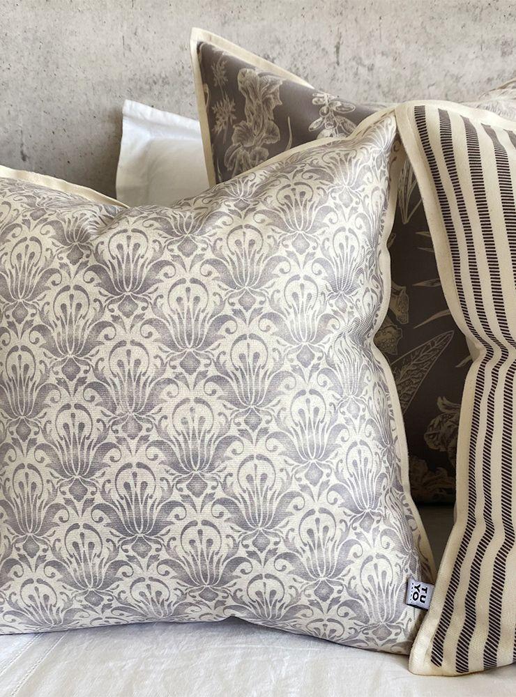 Cojín Deco Floren Gris - 45x45-2