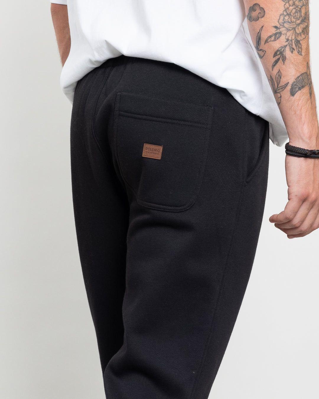 Jogger franela corte Recto Negro Polemic-4