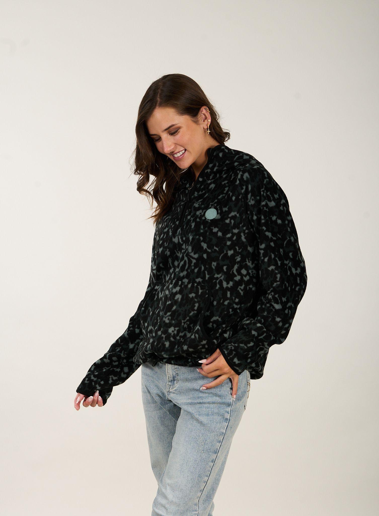 Polar Mujer Sherpa Micropolar Print Negro Polemic-1