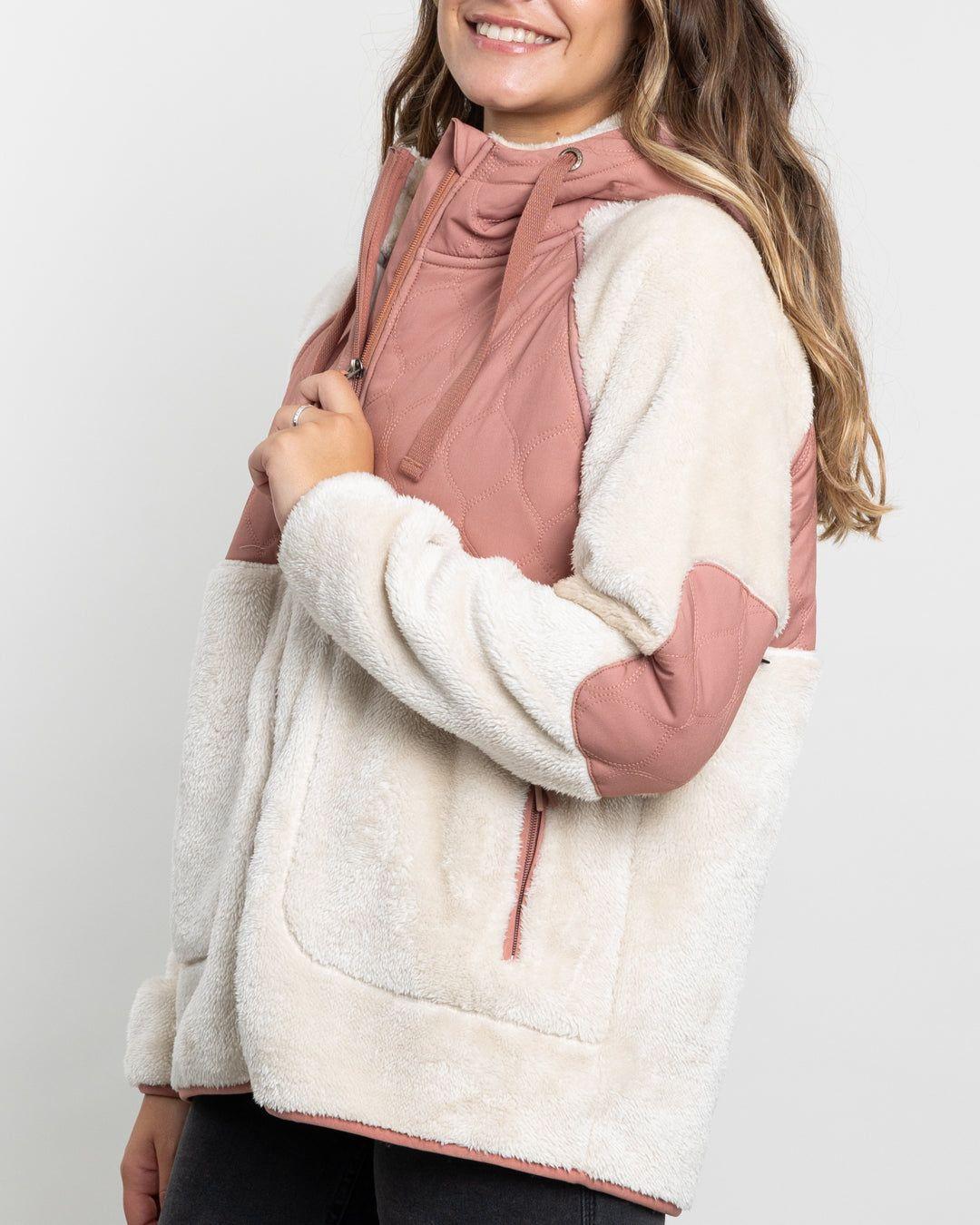 Poleron mujer Polar Shaggy Acolchado con gorro Crema Polemic-2