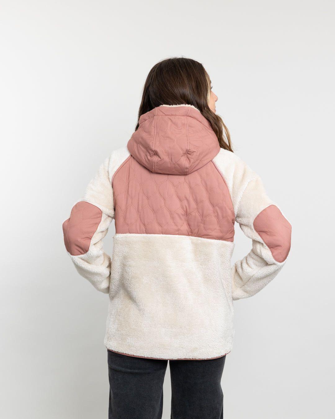 Poleron mujer Polar Shaggy Acolchado con gorro Crema Polemic-3