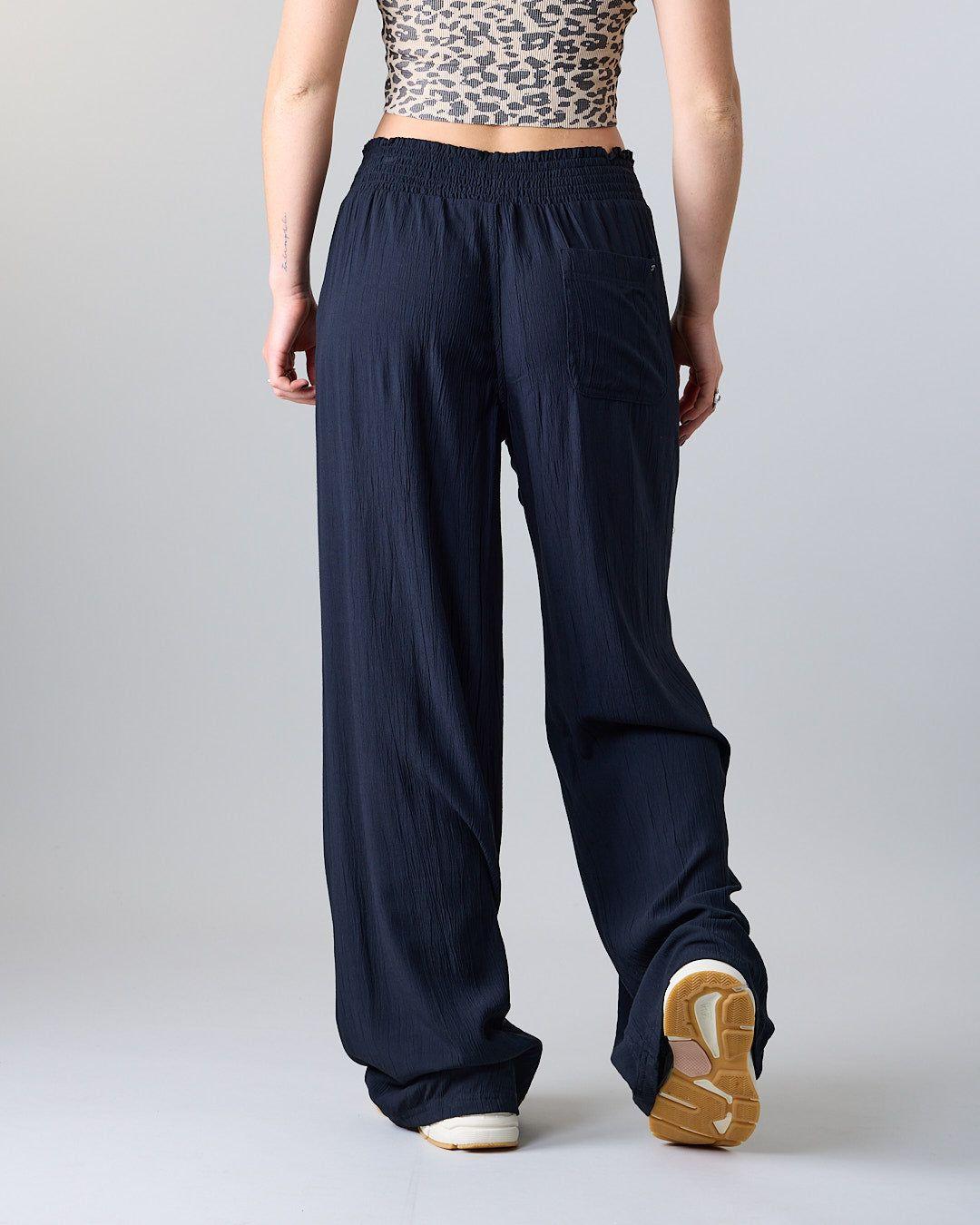 Pantalon Mujer crep cintura elasticada Negro Polemic-3