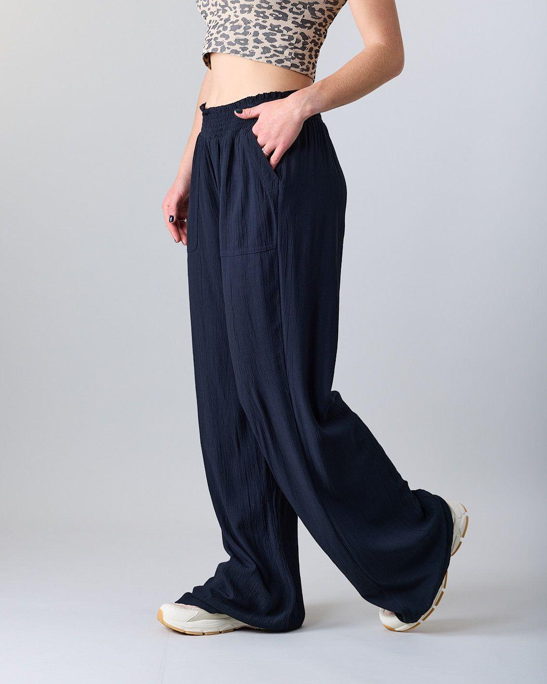 Pantalon Mujer crep cintura elasticada Negro Polemic-4