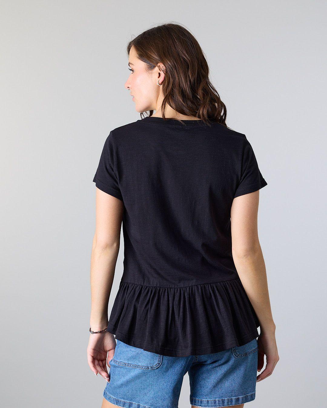Polera Mujer ruedo con vuelos Polemic-2