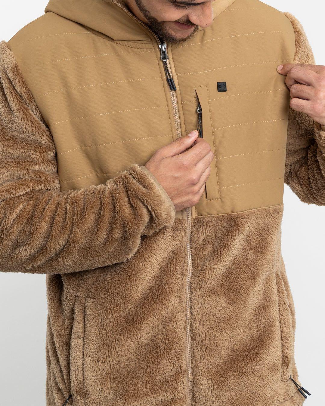 Poleron hombre Polar Shaggy aplicación tela con gorro 8731 Polemic-4