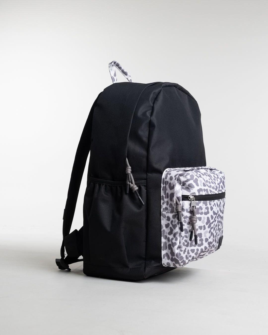 Mochila Básica Animal Print negro 22L Polemic-4