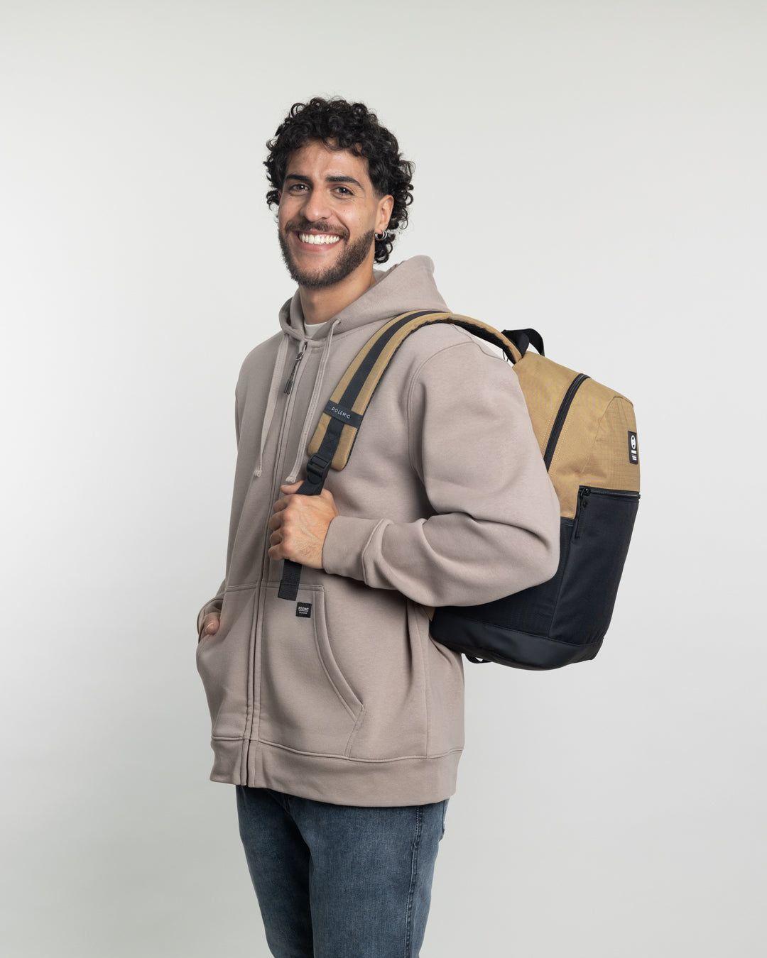 Poleron con cierre y gorro Invierno Beige POLEMIC-4