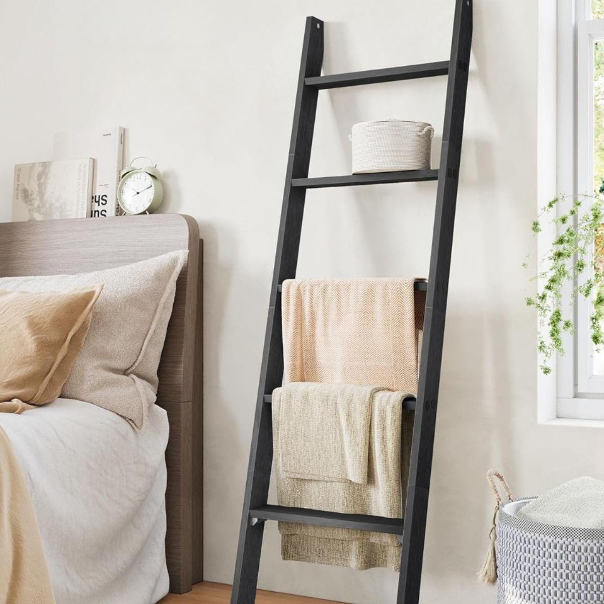 Mueble Escalera Perchero Gandia-1