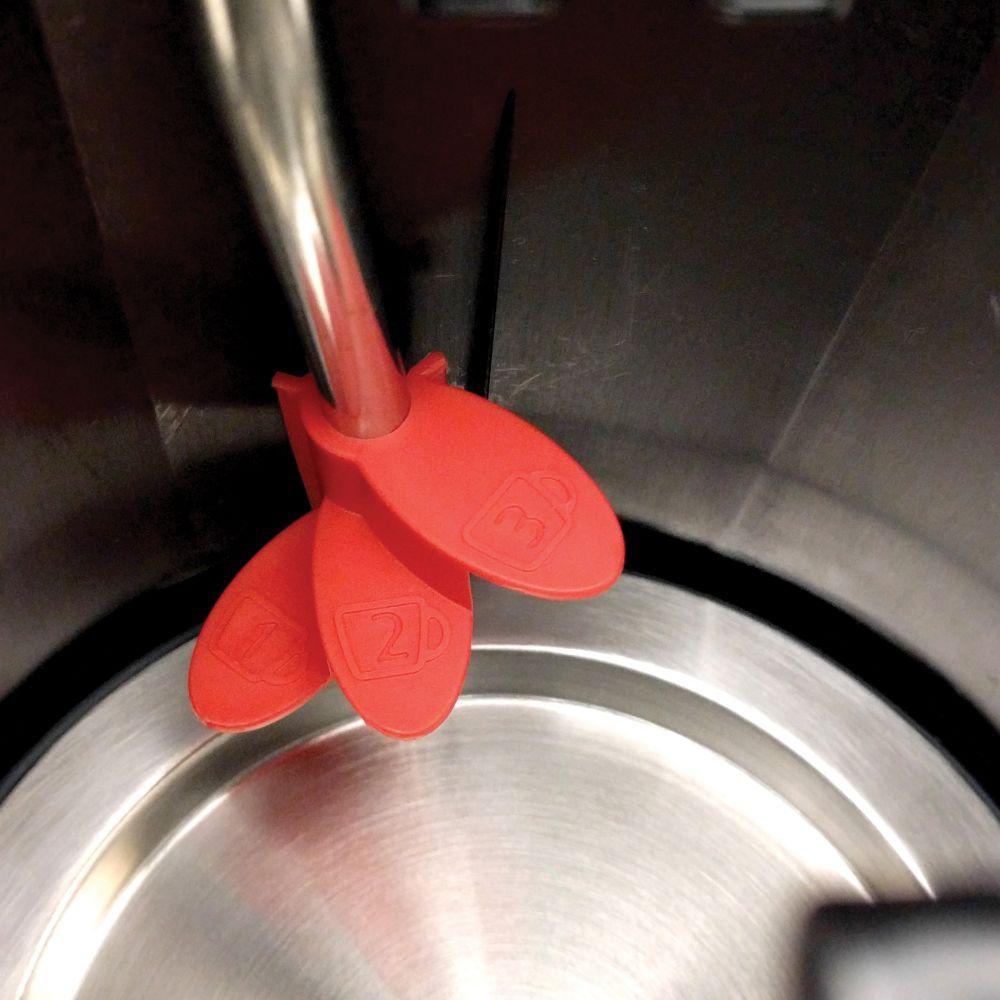 Hervidor Eléctrico Negro Black+Decker-3