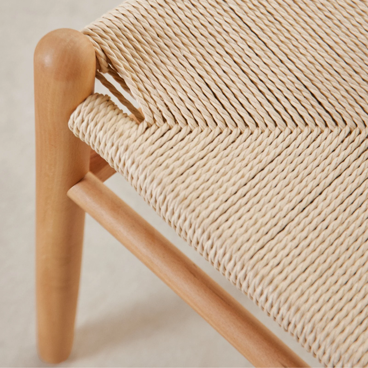 Set de 2 Sillas Wishbone Madera y Cuerda-7