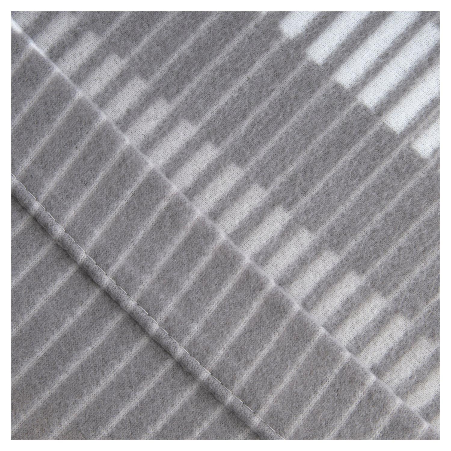 Juego De Sabanas De Polar 2 Plazas 240x210cm Gris Estampado Mashini-3